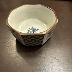 Vtg Otagiri Ceramic Stoneware Blue‎ White Octagon Bowl Art Floral Japan